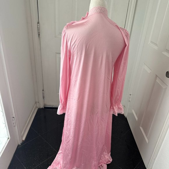 Vintage 60s Gilead Romantic Pink Lace Robe / Negligee Size S - Picture 8 of 12